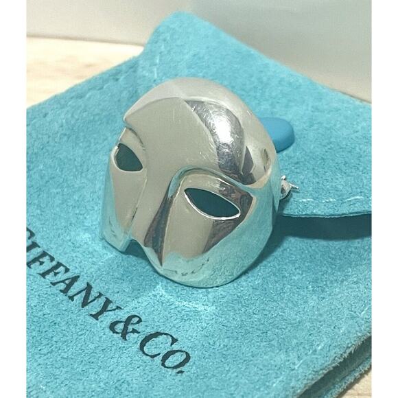 Rare Tiffany & Co. Sterling Silver Mask Brooch- The Phantom of the Opera - Picture 13 of 14